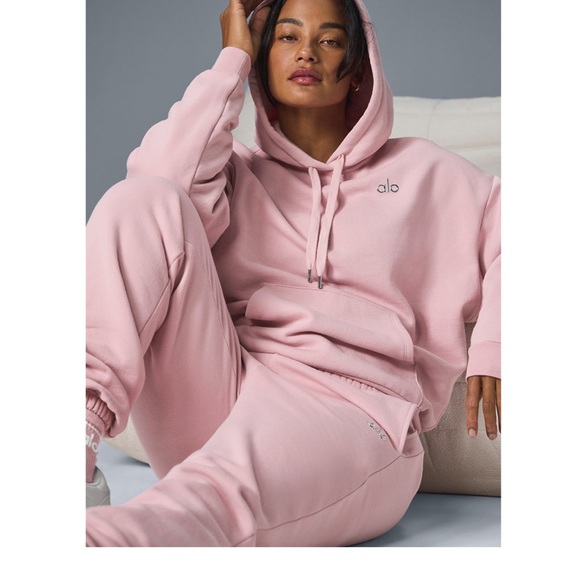 ALO Ballet Pink Accolade Sweatshirt - Picture 12 of 14